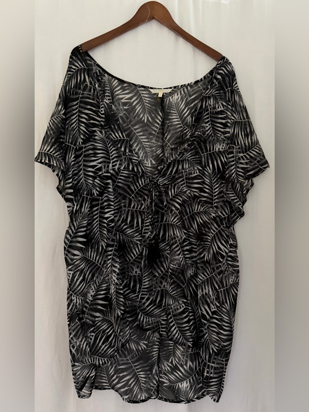 Hawaiian Tropic Kimono Open Palm Tree Print Cover Up w. Tassel Ties - Black - M
